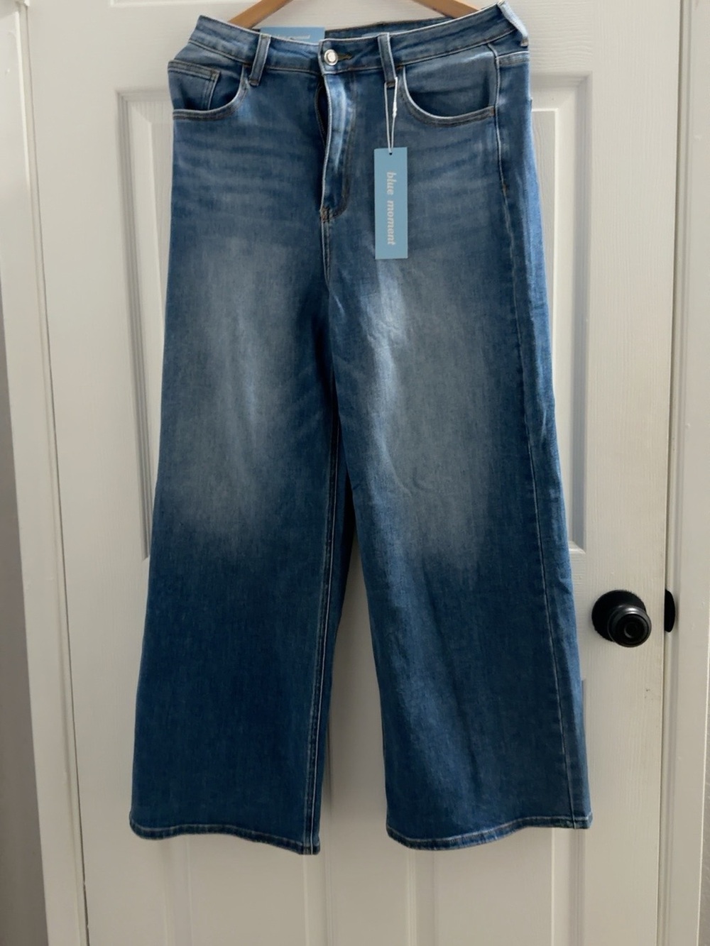 Women's Wide-Leg Blue Jeans